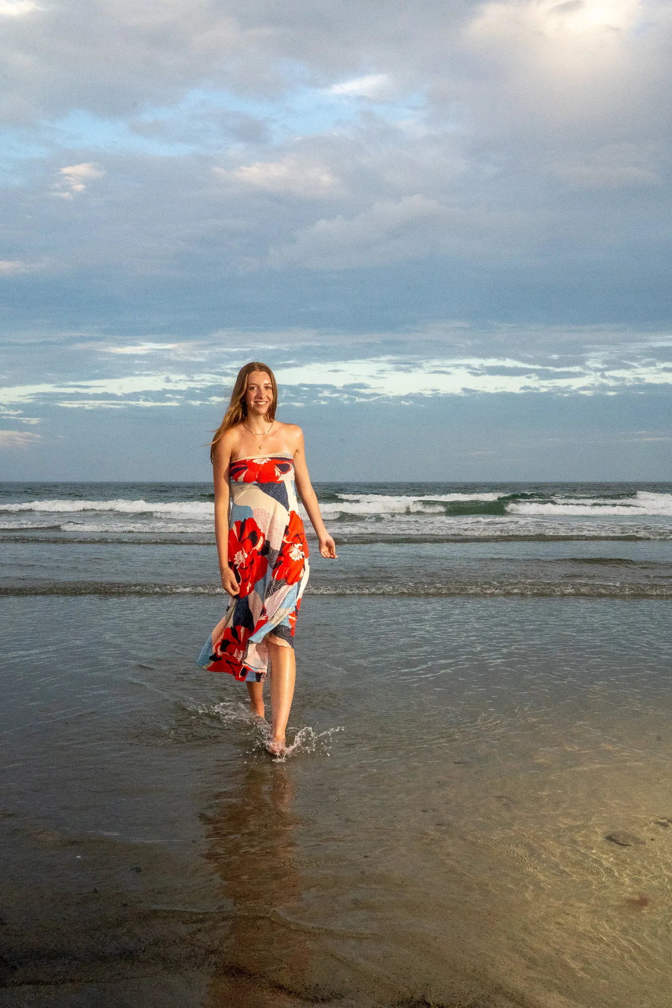 Elodie II, photograph 2 of 8